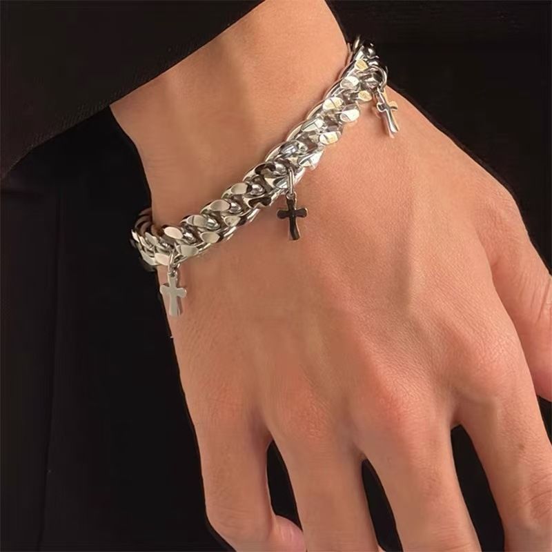 Streetwear Brand Jewelry - منتج رائج عالميًا: سوار بسلسلة كوبية