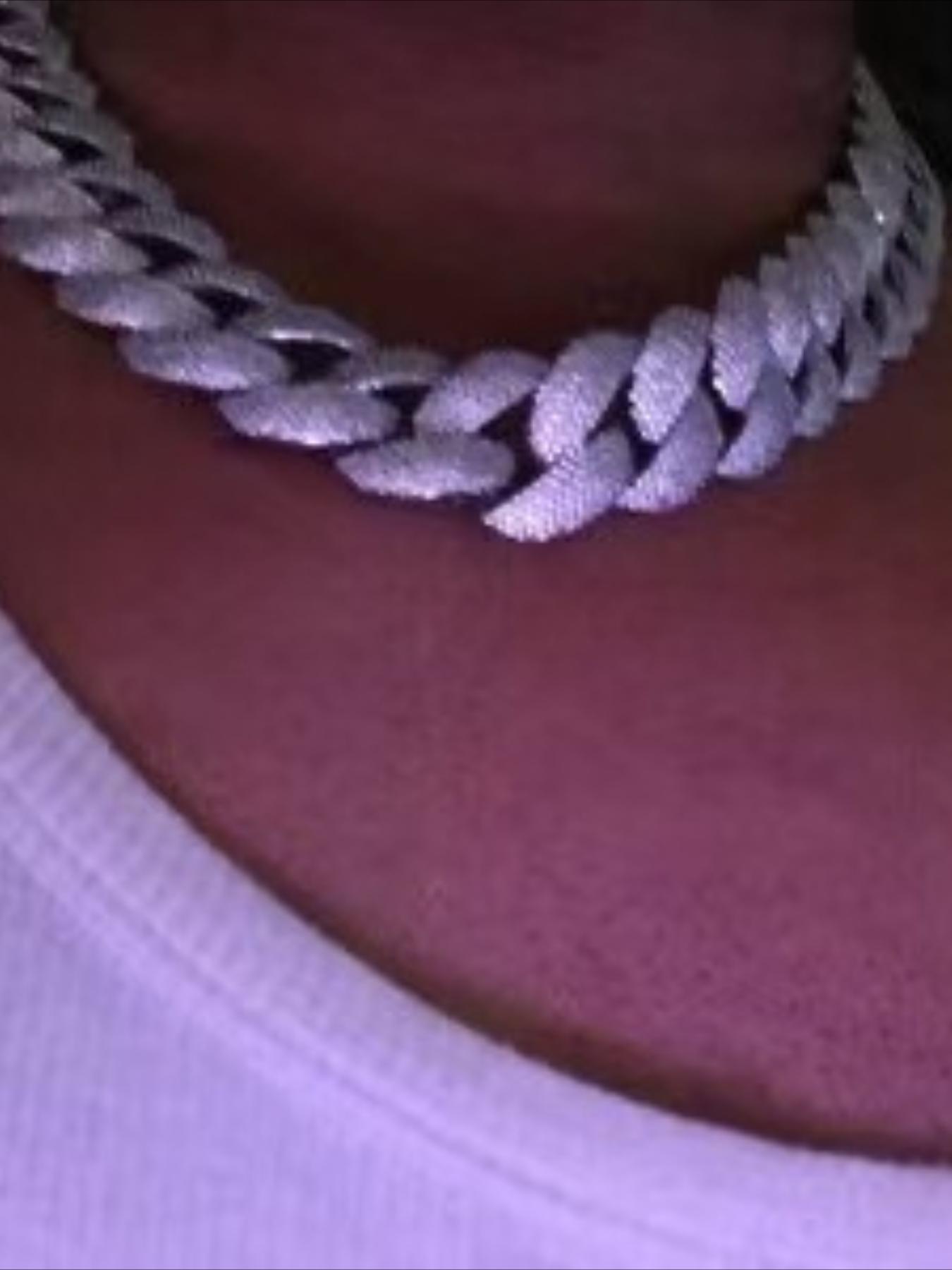 سلسلة ميامي الكوبي العريضة 22  - مراجعة Streetwear Brand Jewelry وسعره