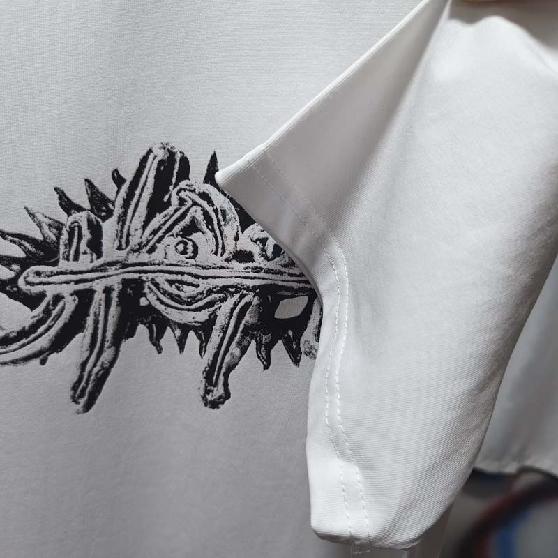قمصان صيفية كاجوال للرجال والن - مراجعة Cactus Jack Tee وسعره
