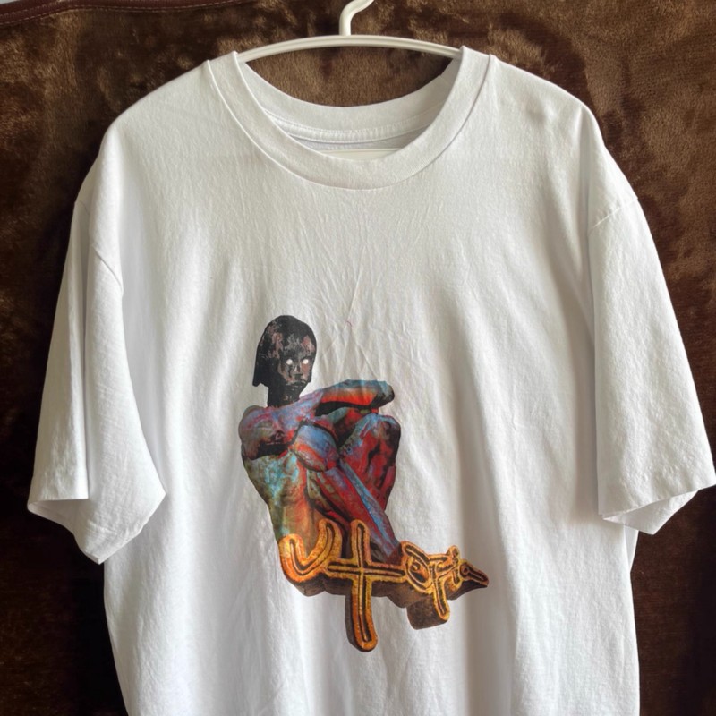 تيشيرتات يوتوبيا للرجال والنسا - مراجعة Cactus Jack Tee وسعره