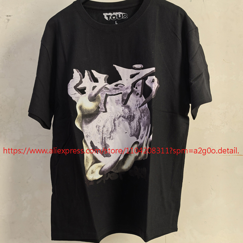 تي شيرت صيفي بتصميم كاكتوس جاك - مراجعة Cactus Jack Tee وسعره