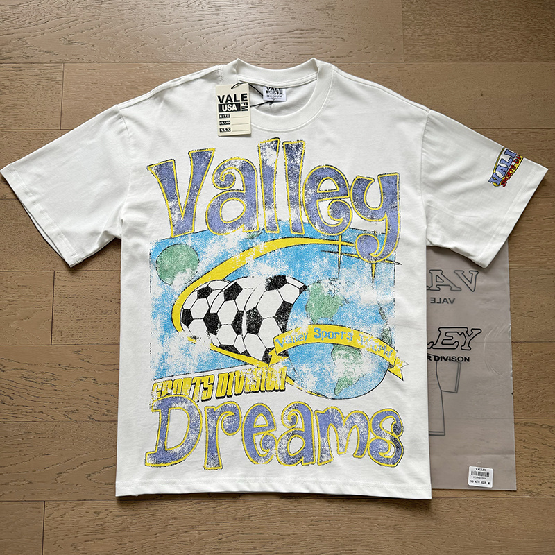 تي شيرت قطني فضفاض بطباعة كرة  - مراجعة Vale Streetwear Brand وسعره